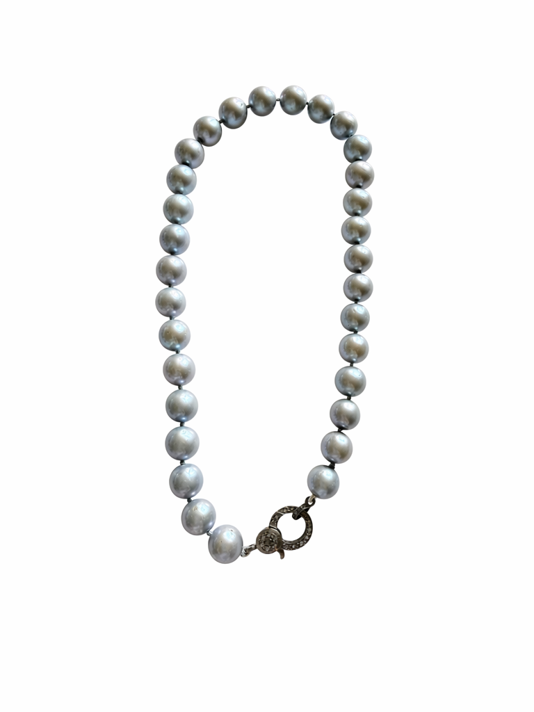 Luminous Grey Pearl Necklace