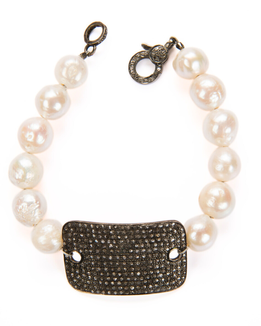 Super Woman Pearl Bracelet