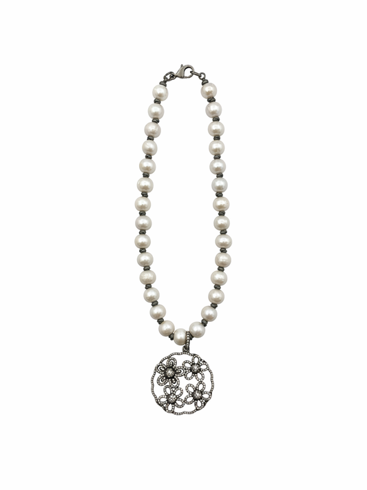 Luminous Diamond Bloom Pearl Necklace